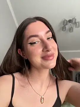 BOOMFOXY's Live XXX Chat