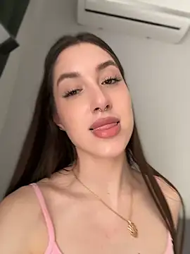 XXX chat uživo modela BOOMFOXY