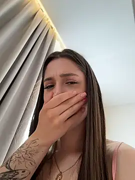 BOOMFOXY Live XXX Chat