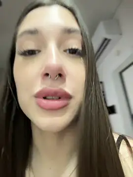 BOOMFOXY's Live XXX Chat
