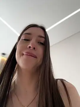 BOOMFOXY's Live XXX Chat