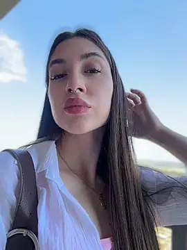 BOOMFOXY Live XXX-Chat