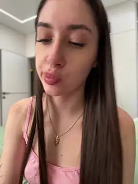 BOOMFOXY Live XXX Chat