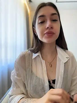 دردشة BOOMFOXY الجنسية المباشرة