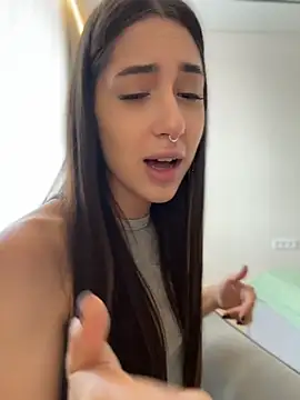 BOOMFOXY's Live XXX Chat
