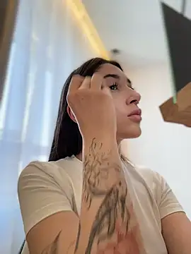 BOOMFOXY Chat XXX live