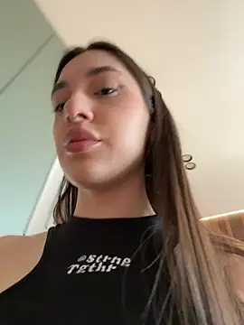 BOOMFOXY's Live XXX Chat