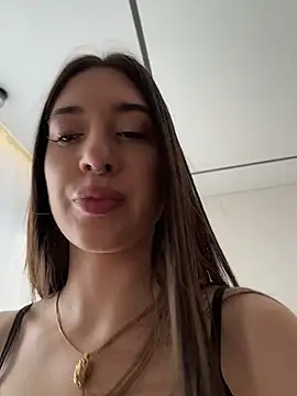 BOOMFOXY's Live XXX Chat