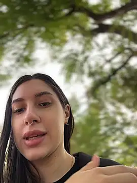 BOOMFOXY লাইভ XXX চ্যাট