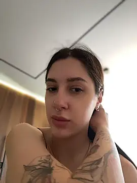 BOOMFOXY Chat XXX live