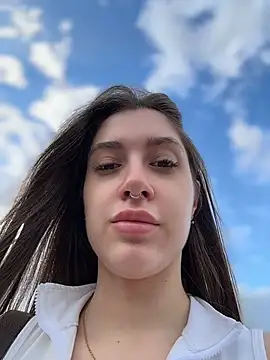 دردشة BOOMFOXY الجنسية المباشرة