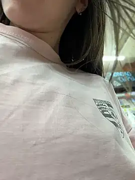 BOOMFOXY Adlı Modelin Canlı XXX Sohbeti