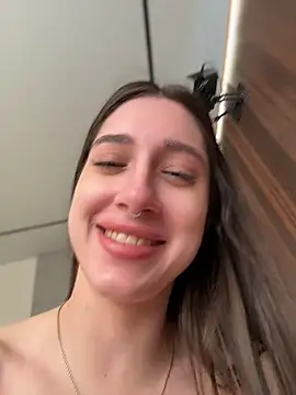 BOOMFOXY Chat XXX in diretta