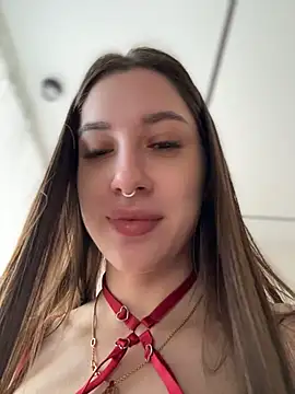 XXX chat uživo modela BOOMFOXY