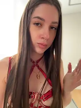 BOOMFOXYn Live XXX chat