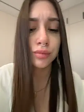 BOOMFOXY লাইভ XXX চ্যাট