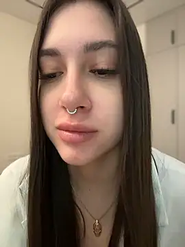 دردشة BOOMFOXY الجنسية المباشرة