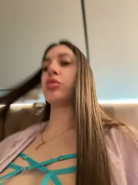 BOOMFOXY Live XXX-chat