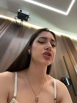 Živý XXX chat BOOMFOXY