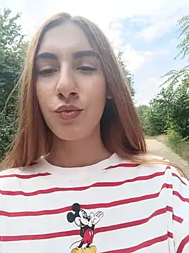 Andreea_Foxx 网络视讯表演