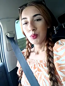 Andreea_Foxx Pertunjukan Webcam