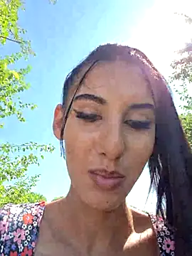 Show modela Andreea_Foxx na web-kameri