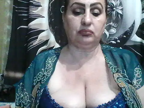 LoaqLovew Adlı Modelin Web Kamerası Şovu