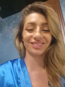 SofiaLace's Live XXX Chat
