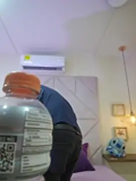 Czat XXX na żywo – AMY_AND_ANDY