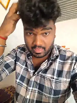 FluffingDub Show Webcam