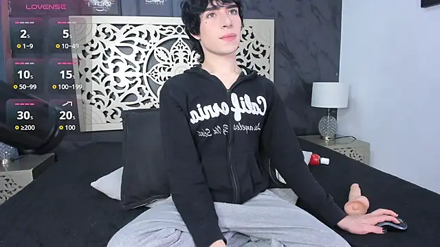Show de DemonFoxx na webcam