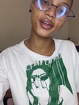 PEACHWAV3 লাইভ XXX চ্যাট