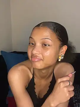 PEACHWAV3's Live XXX Chat