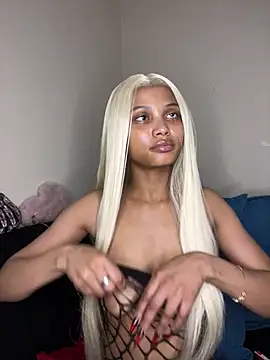 PEACHWAV3's Live XXX Chat