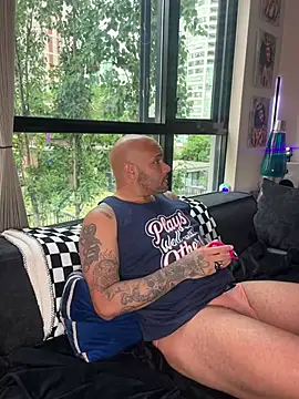 Show webcam de NeonStreams