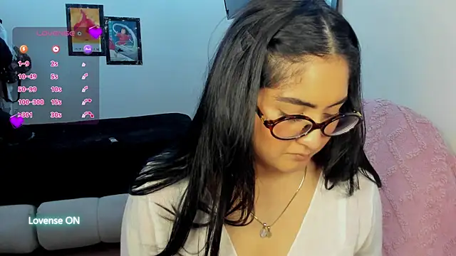 ViolettaKai – Live XXX-chat