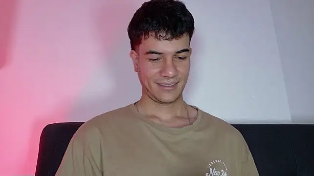 Derek_stud_ Show in webcam