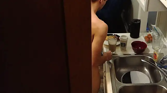 Kcruisemysteryclouds' Webcam Show