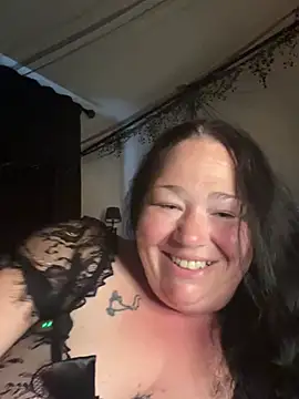 chelledark webcam show