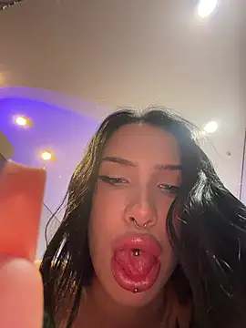 XEye_Candy Pertunjukan Webcam