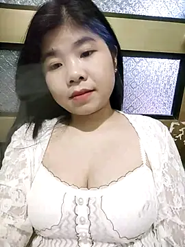 Živý XXX chat Ayti01