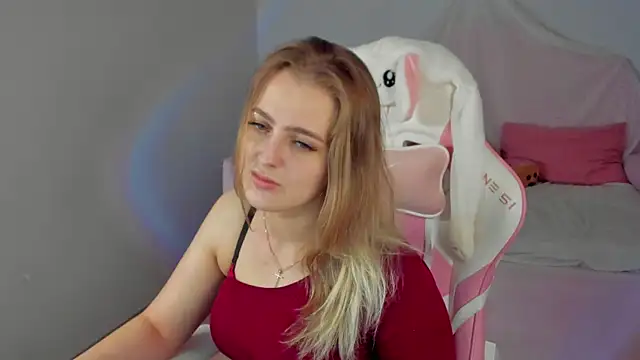 EllaBells' Live XXX Chat