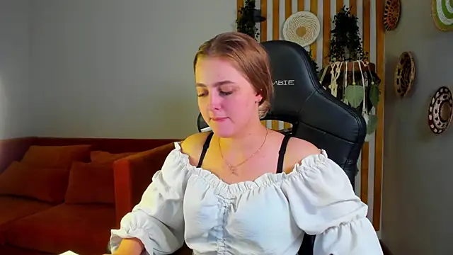 EllaBells Chat XXX in diretta