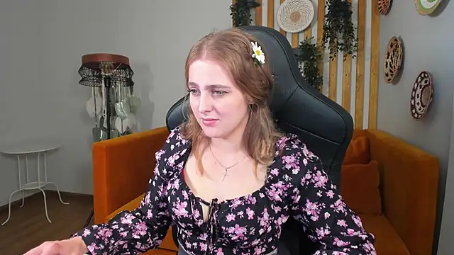EllaBells live XXX chat