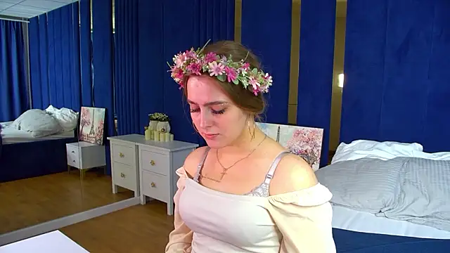 EllaBells: онлайн-секс-чат