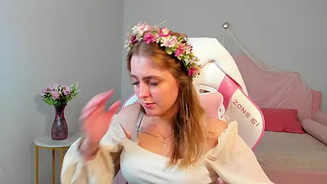 EllaBells Chat XXX live