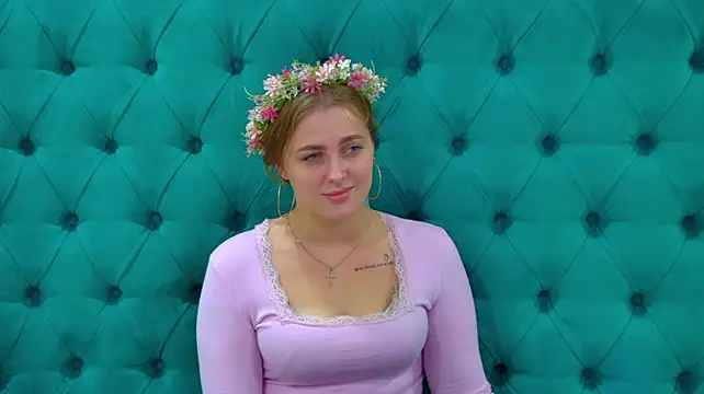 EllaBells' Live XXX Chat