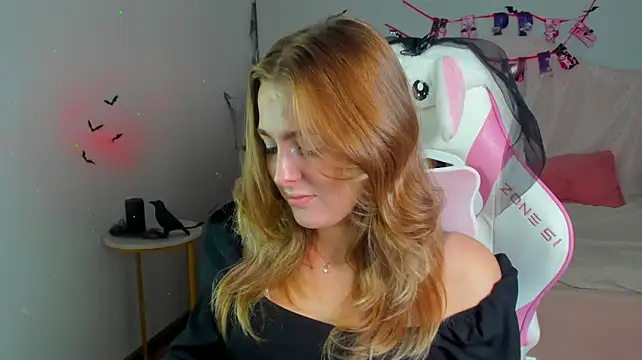 EllaBells Webcam show