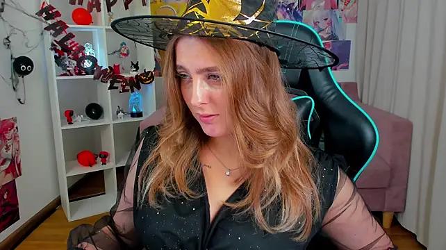 EllaBells' Live XXX Chat