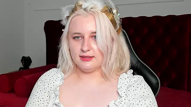 Онлайн чат XXX LioraArdyn